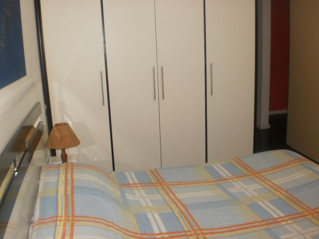 Royal Flat - Pompeu Loureiro Apartamento