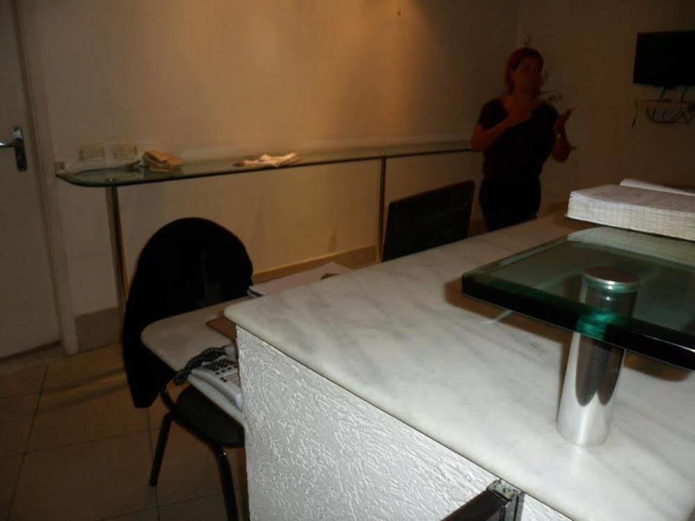 Royal Flat - Pompeu Loureiro *