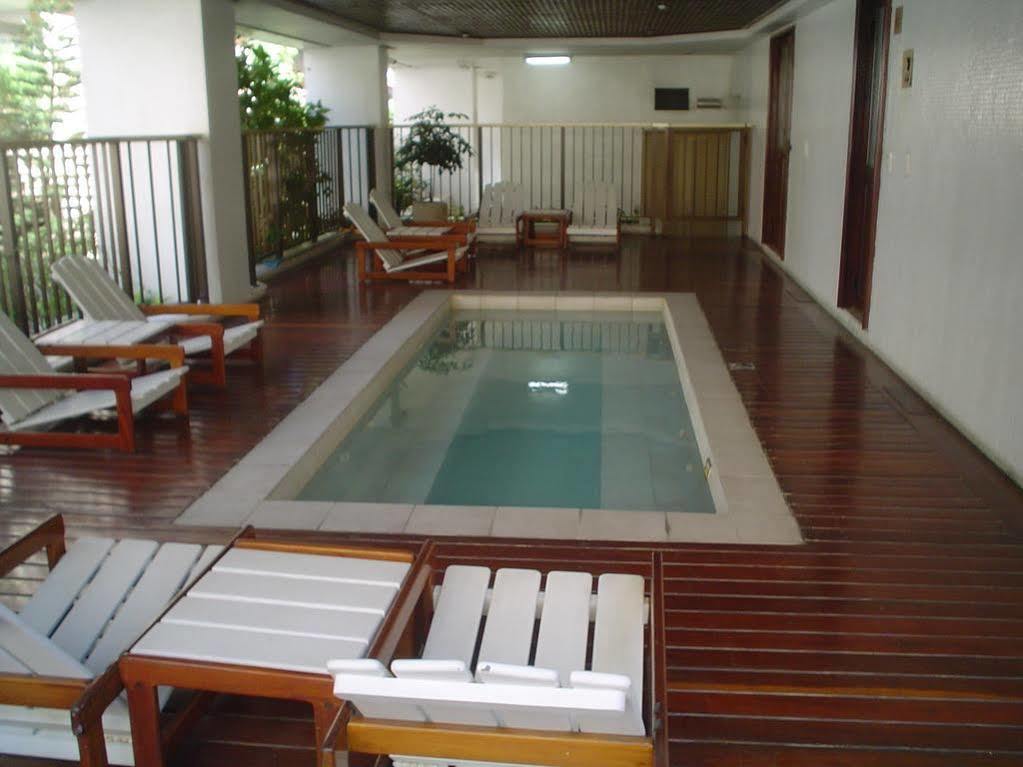 Royal Flat - Pompeu Loureiro